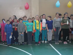 Открытие после ремонта спортивного зала в школе д.Ручьи 2016