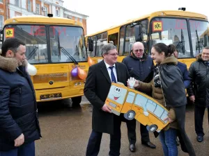 Школьный автобус в Завидово