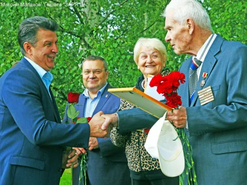 Открытие памятного знака в д. Архангельское Конаковского района. Август 2016