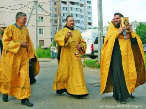 В Конаковском районе прошел XVII Волжский крестный ход. 2015 год.