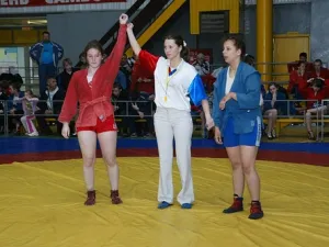 Прошел XVI традиционный турнир по самбо в честь Великомученика Георгия Победоносца и памяти протоиерея Ильинского храма Бориса Владимировича Ничипорова