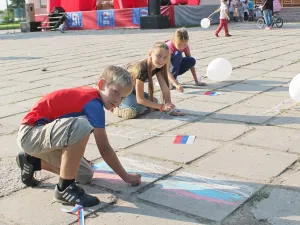 21 августа 2016 года торжественно состоялся День флага в поселке Редкино