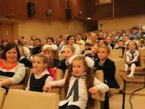 пос.Редкино. 10 сентября 2016 года. Праздник посвящение в первокласники.