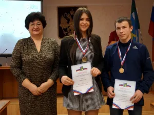 награждения лучших участников акции «Дари добро» и победителей районной военно-спортивной игры «Зарница».